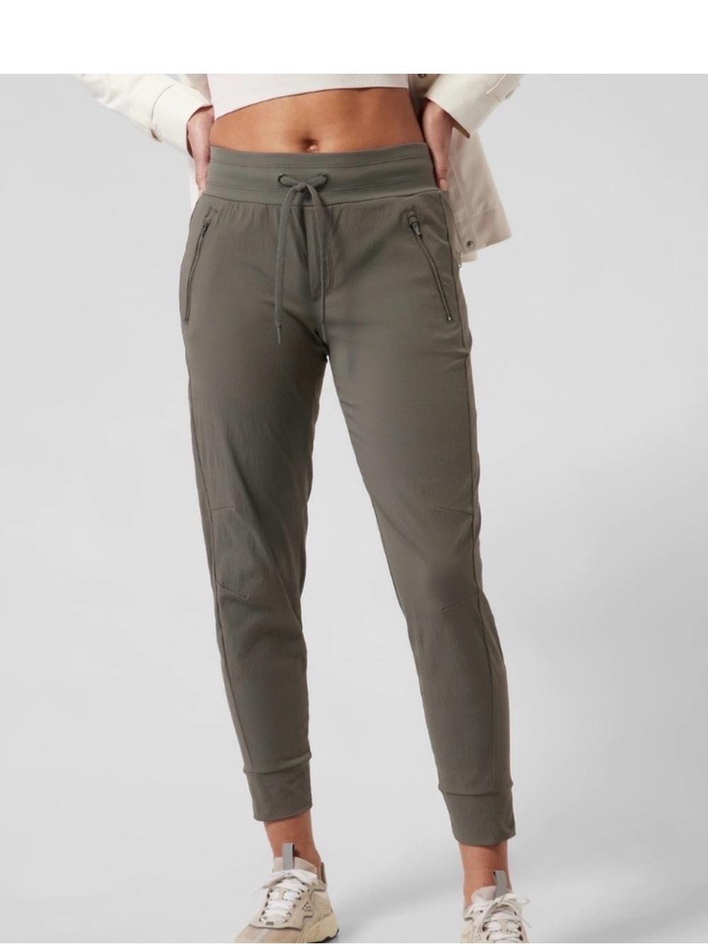 Athleta Trekkie North Jogger Olive Green Ripstop Hiking Pants Size 8 Gorpcore⁠